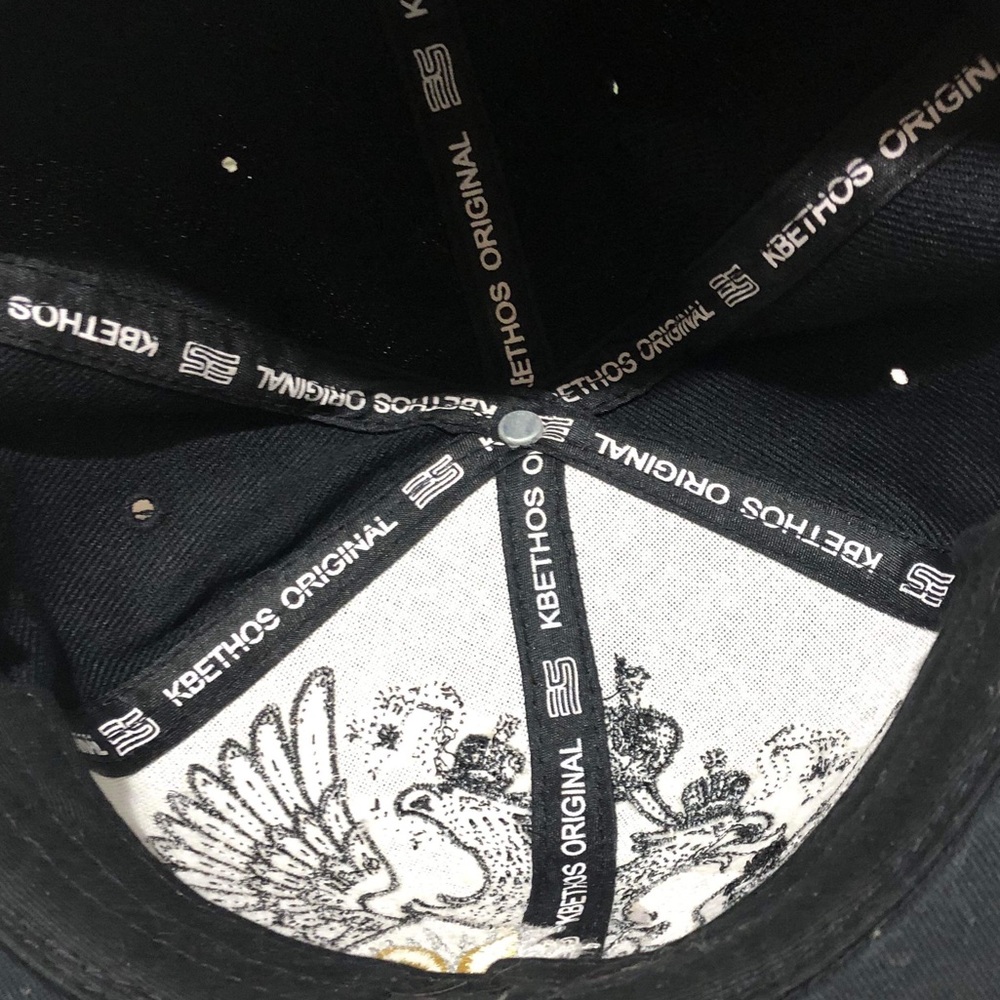 K&BEthos Fitted hat - Picture 4 of 4